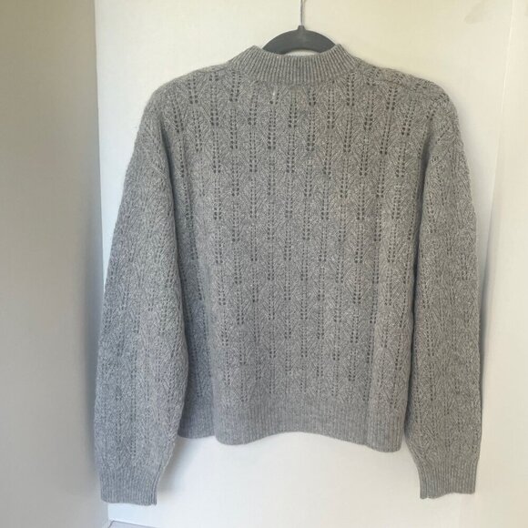 Naadam Cashmere Pointelle Knit Sweater Gray Medium Crewneck Relaxed Fit Classic - Picture 4 of 9